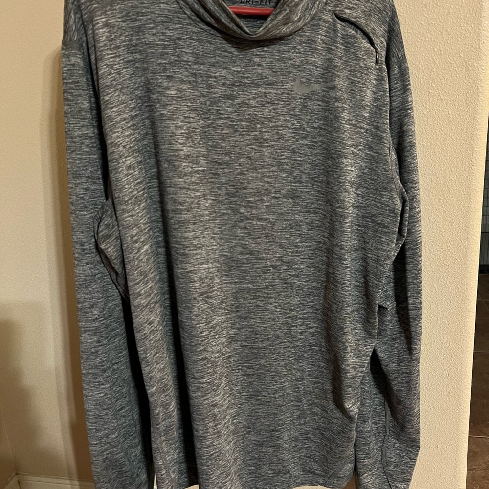Nike Men's Gray Sweater
